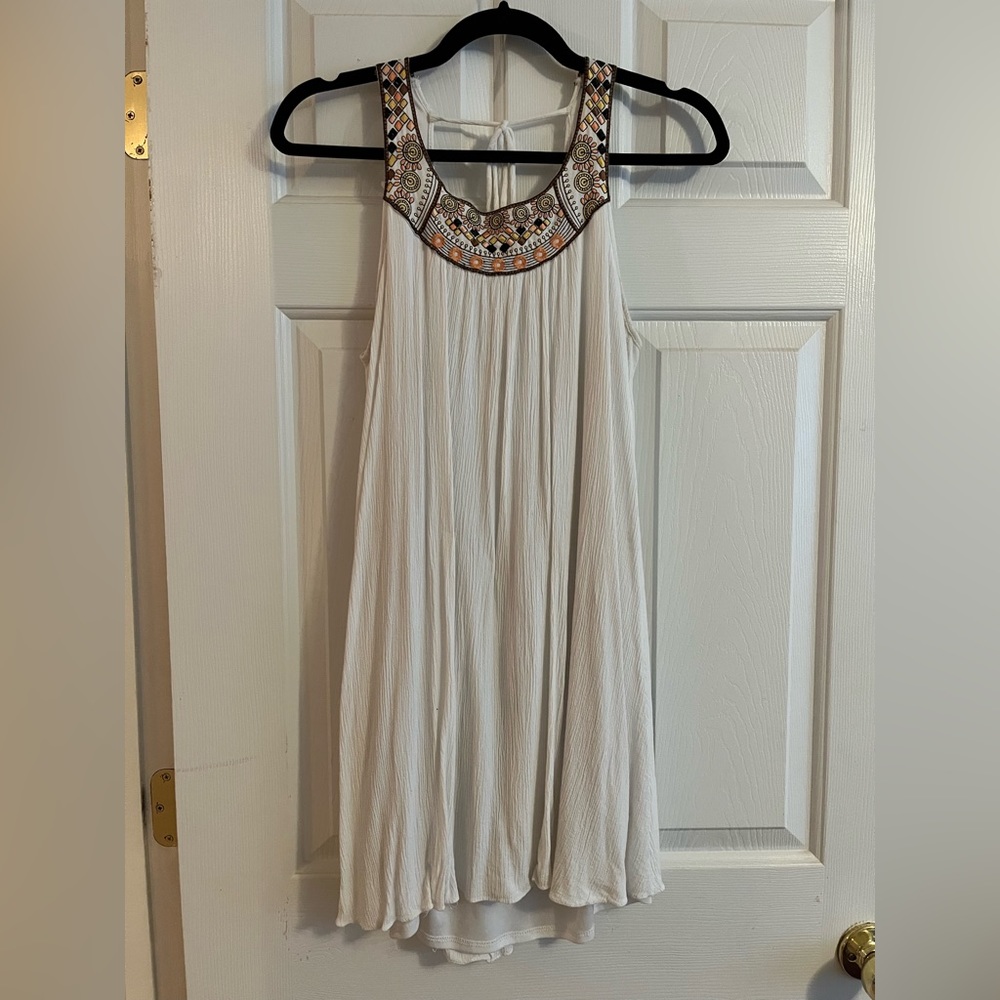 Azteca neckline white swing dress